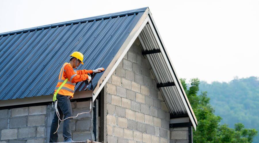 Professional residential roofers in Bullock, NC